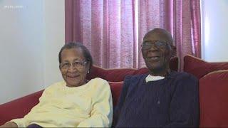 Charlotte couple reflects on 82 years of marriage