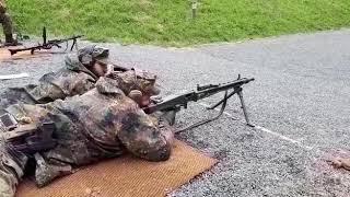 MG 42 in voll Automatic