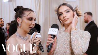 Emily Ratajkowskis Vintage Versace is a Party in the Back  Met Gala 2024 With Emma Chamberlain