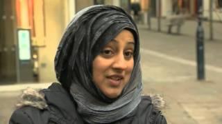 Femeile musulmane riscă să fie deportate dacă nu învață engleza