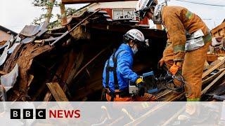 Japan earthquake Race to find survivors as rescue window closes - BBC News