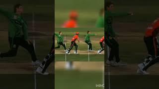 Bowler did Mankad Run Out BUT THEN this happened