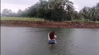 Mandi Sungai dulu no bra