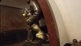 Московское метроMoscow metro Арбатско-Покровская линия