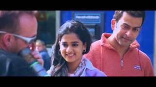 Kannadi Vaathil London Bridge Movie Video Song HD