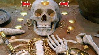 Incredible treasure found with metal detector Real Treasure Hunt.