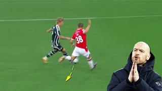 Look What Isak Hansen Aarøen is doing at Man United 