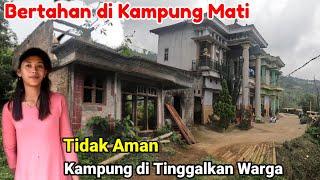 Rumah Megah di Kampung Mati Gunung Wilis Trenggalek