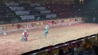 Makan malam sambil nonton orang berantem di MEDIEVAL TIMES