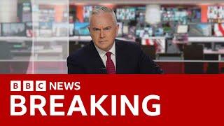 Huw Edwards named as BBC presenter in explicit photo row – BBC News