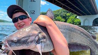 Catfish And Skipjack Fishing On The Tennessee River