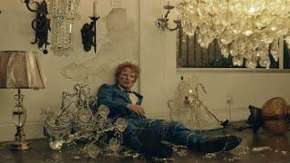 Ed Sheeran - Shivers Official Video