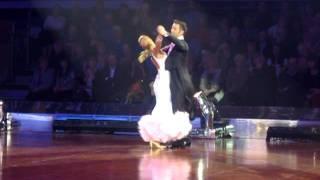 Harry & Aliona quickstep from SCD tour