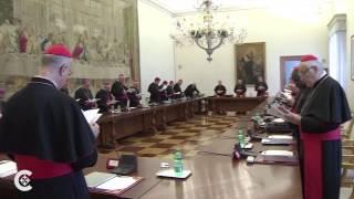 Pope begins overhaul of Vatican bureaucracy