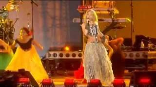 Shakira - Hips Dont Lie Feat Tumi Molekane @ kick-off Concert Fifa World Cup South Africa