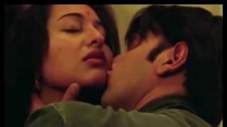 HOT Sonakshi Sinha Viral MMS LEAKED