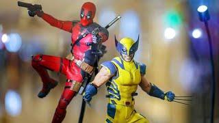 New Hot Toys Deadpool & Wolverine action figures on display these look amazing