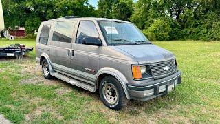 I Won this 1993 Chevy Astro Conversion Van for $375 from IAA Will it Run and Drive?