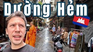 Exploring Phnom Penhs Back Alleys  Cambodia 2024