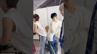 What do WayV do before going on stage #2