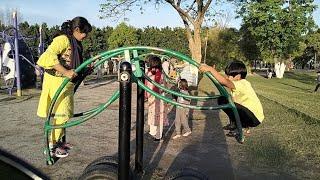 Fatima Jinnah park ️ Mai jhuly Mai phas gayi  bohat Maza aya