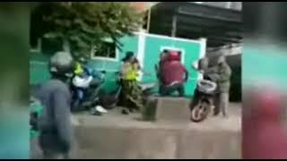 SERU  POLISI vs. TNI ADU JOTOS DI JALAN RAYA