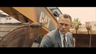 Skyfall - Opening Scene Gunfight on Train 1080p