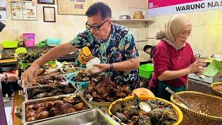 EMPAL GEPUK SAMBEL LEUNCA WARUNG BU EHA  Kuliner Bandung Legendaris