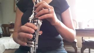 Clarinet 2 octave Bb scale