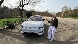 Moteriškas žvilgsnis į automobilius 2024 Volkswagen ID.7 apžvalga