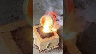 Making the Apple Of Eden from Assassin’s Creed #blacksmith #gamer #assassinscreed #casting