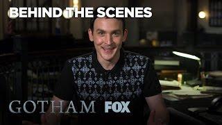 Robin Lord Taylor & Cory Michael Smith Ship Oswald & Nygma  Season 3 Ep. 7  GOTHAM