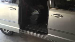 2010 Chrysler Town & Country Power Sliding Door Problem