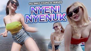 FDJ Emily Young & Friends - Nyeni Nyenuk Official Music Video
