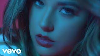 Becky G - Sola Official Video