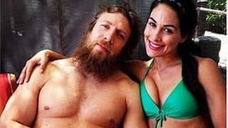 Top 10 Real Life WWE Couples