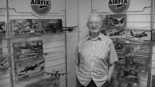 Roy Cross  Airfix