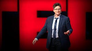 Three ideas. Three contradictions. Or not.  Hannah Gadsby