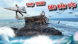 Thử thách sinh tồn thoát khỏi hòn đảo rắn độc nguy hiểm  Sinh tồn xuyên 3 hòn đảo  phần 1