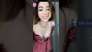 Beautiful asian girl sexy dance and nip slip part 2