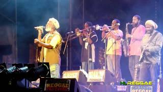 BURNING SPEAR Rocking Time Garance Reggae Festival 2011