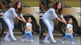 Virat Kohli daughters Vamika First Walking In Swag With Mommy Anushka Sharma