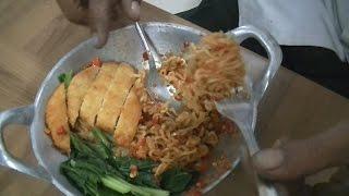 Jakarta Street Food 664 Indomie Katsu Super Hot Pisah Ranjang Rosemary BR TiVi 5192