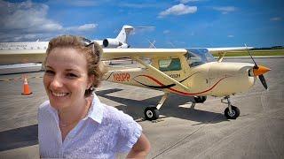 Flying Date in a Vintage 1973 CESSNA AEROBAT