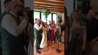 Karaoke Vasco sposi Agriturismo Le cave del ceppo Trezzo sull’Adda Mi Wedding Music Alex e Claudia