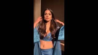 Malavika Mohanan Hot Boobs and Navel Show d Photoshoot