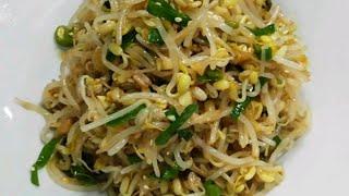 HOW TO MAKE BEANSPROUT SALAD Mung Bean Sprouts Sukju Namul숙주나물 무침The Restaurants Food