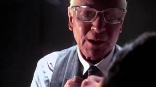 Marathon Man - Dustin Hoffman - Getting Grilled While Drilled - HD