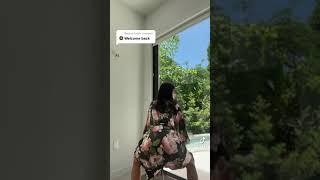 Mia Khalifa twerking 