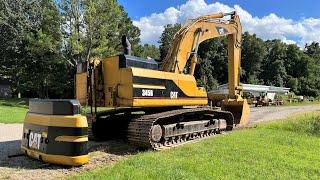 Removing a 17000 Pound Counterweight - Caterpillar 345B Excavator